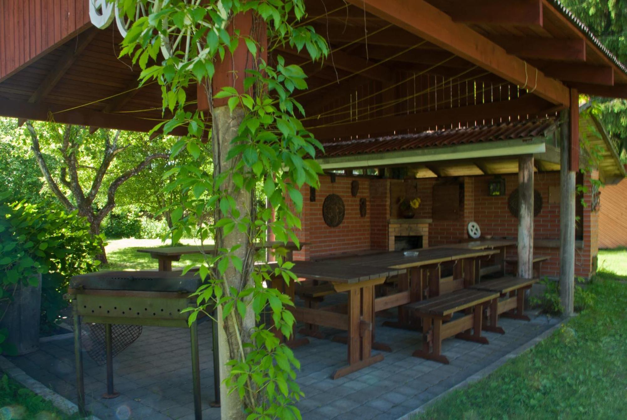 Linnamehe Puhkekeskus Kuiaru Exterior foto